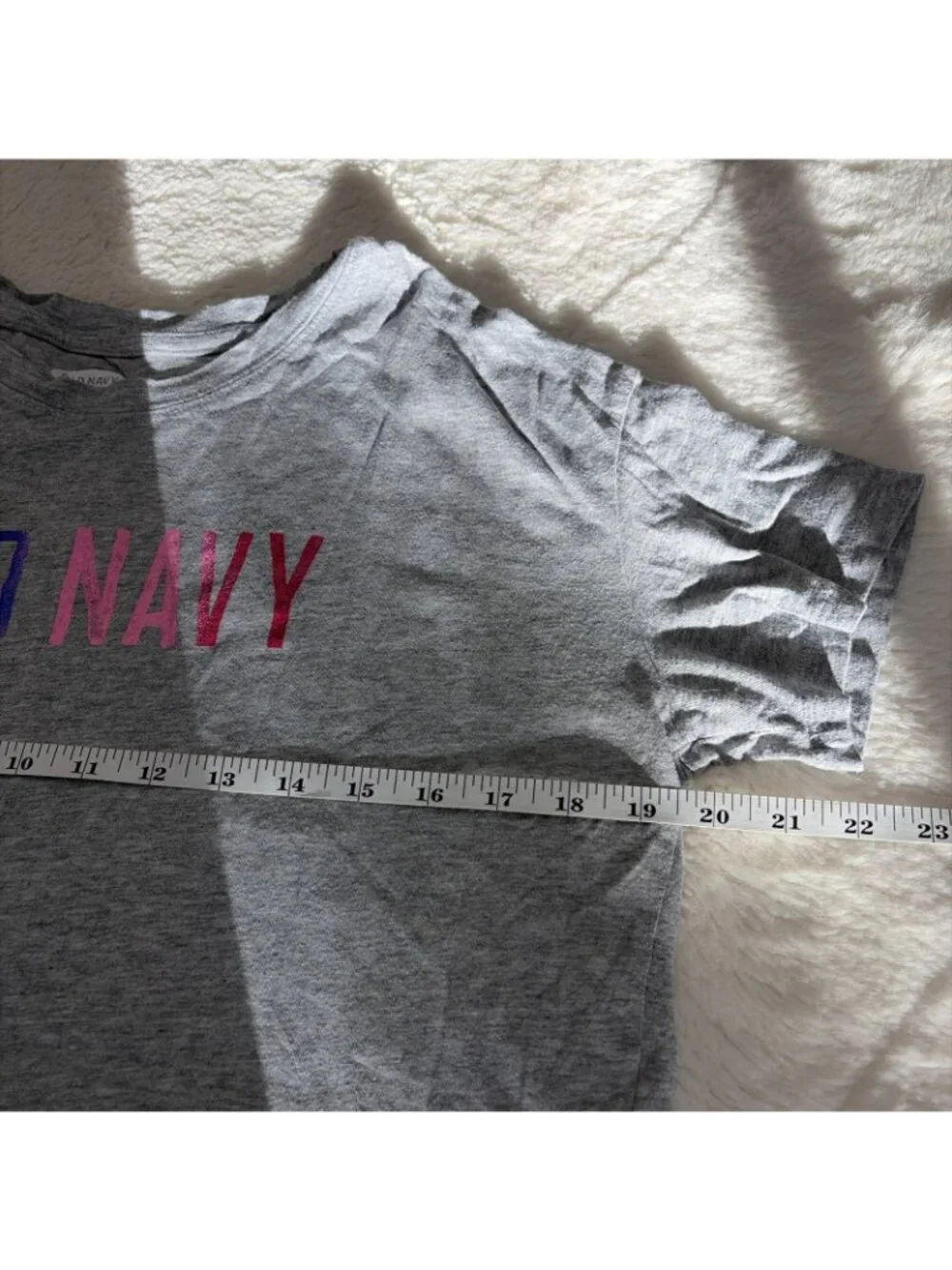 Old Navy Girls Small Crop Tee Center Logo Gray Ombré Logo